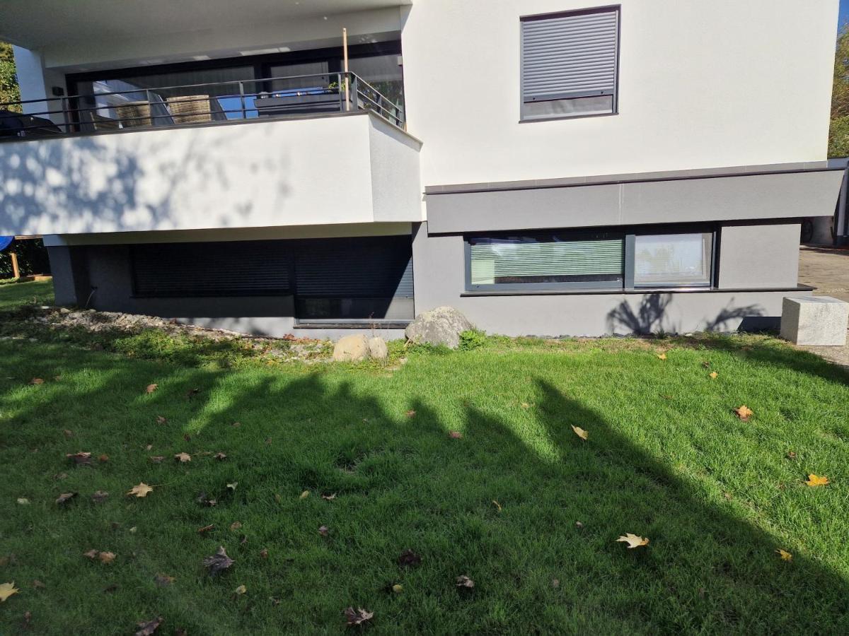 Am Schloss Friedrichshafen